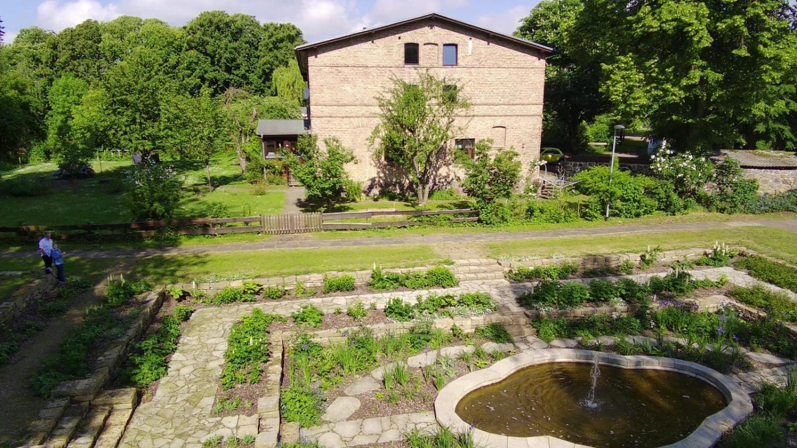 Ferienwohnung Kastanienblick Oder Parkblick, Oder Unser Radlerzimmer! Ziethen  Esterno foto